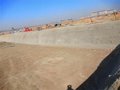 鼎城高铁桩基础建设